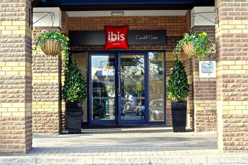 Hotel Ibis Cardiff Gate - International Business Park Exteriér fotografie